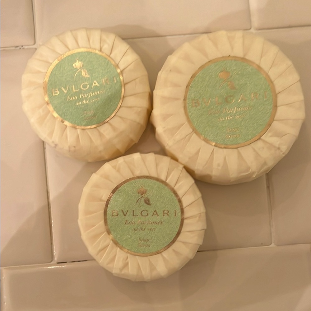 Bulgari Eau Parfumée au thé vert Soap Set - Cream
